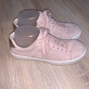 Divided H&M light pink faux suede microfiber fashion sneakers